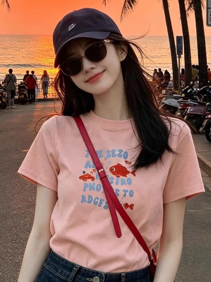 Women's Casual Pink Cartoon Print Short Sleeve T-Shirt 2026 Summer Dopamine Top for Beach - Image 2