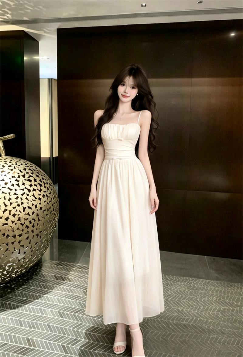 French Vintage Sleeveless Dress Summer 2026 Elegant Cinched Waist Beach Vacation Long Dress - Image 2